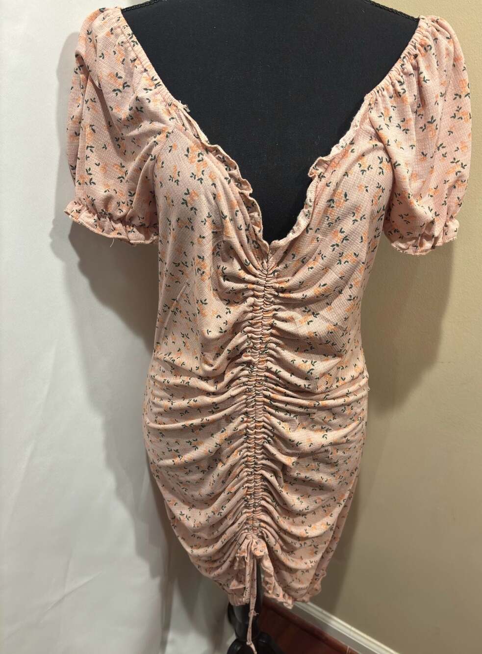 Liberty Love Pink Floral Ruched Front Puff Sleeve Mini Dress Size L